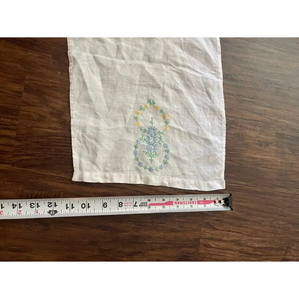 Vintage hand embroidered kerchief